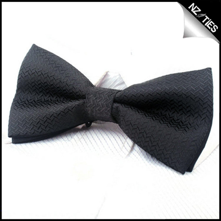 Black with V texture Bow Tie