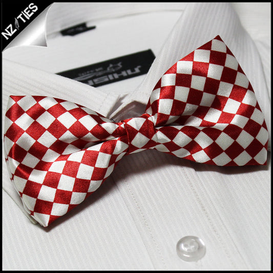 Red & White Harlequin Bow Tie