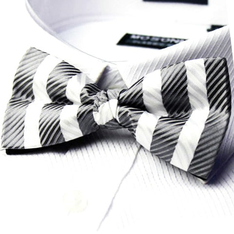 Mens Grey & White Zig Zag Stripes Bow Tie